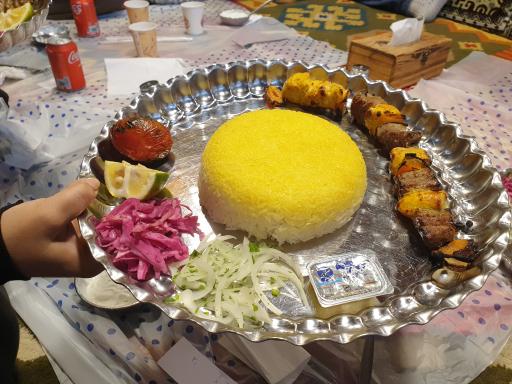 عکس رستوران محلی میرزا