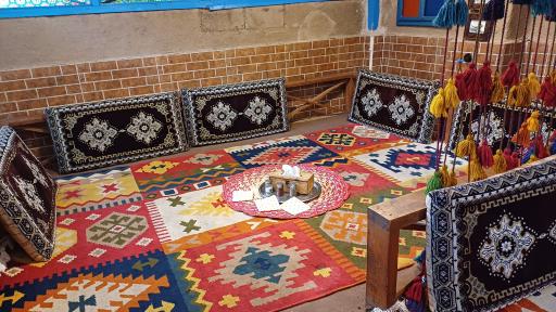 عکس رستوران محلی میرزا