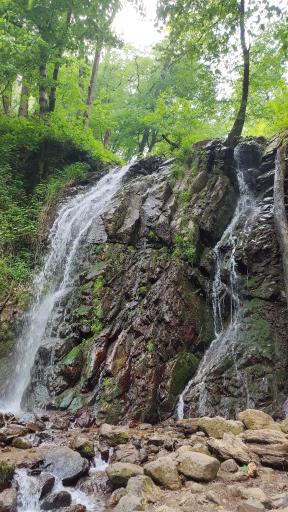عکس آبشار روستای قلعه رودخان