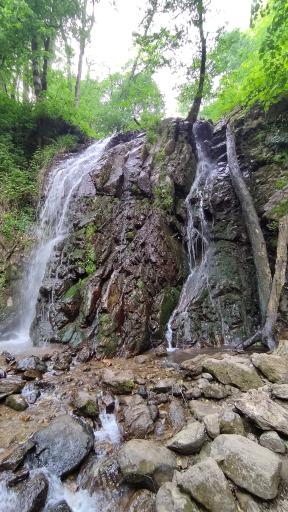 عکس آبشار روستای قلعه رودخان