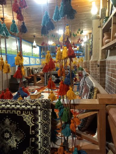 عکس رستوران محلی میرزا