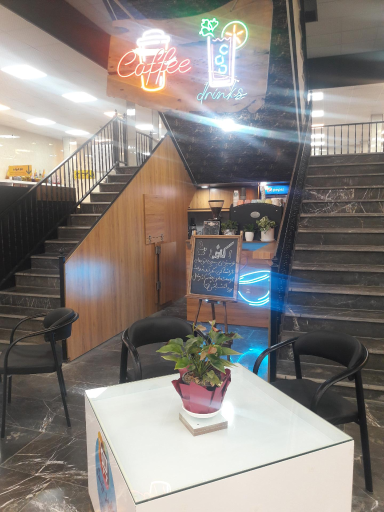 عکس مجتمع خرید و هایپر نیک