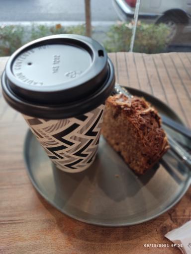 عکس قهوه لمیز شعبه پاسداران