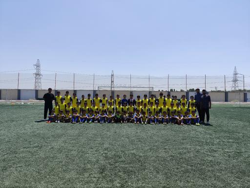 عکس باشگاه رادین سرخ پوشان طلایی