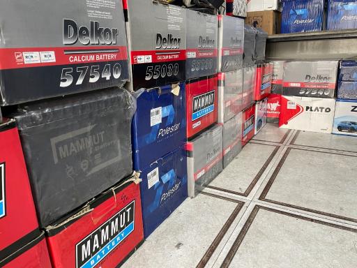 عکس تعمیرگاه تنظیم‌ موتور و برق و باطری