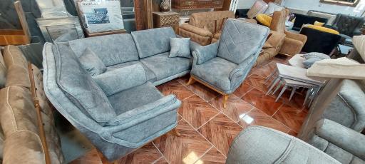 عکس فرش و مبل حاجی زاده