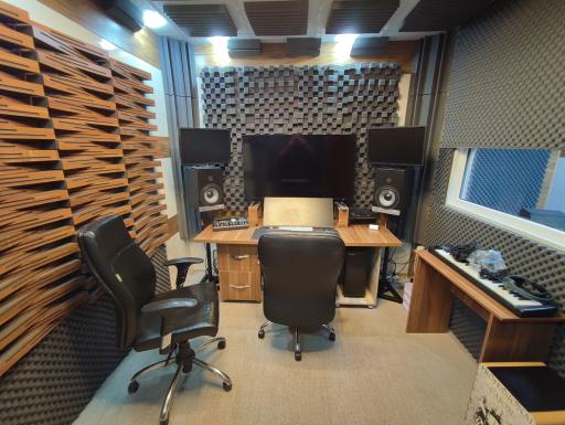 عکس استودیو موسیقی افشاری