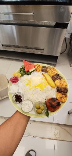 عکس رستوران داداشی