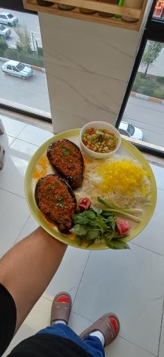 عکس رستوران داداشی