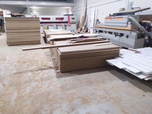 عکس تولید مصنوعات ام دی اف و برشکاری تکنو کابین