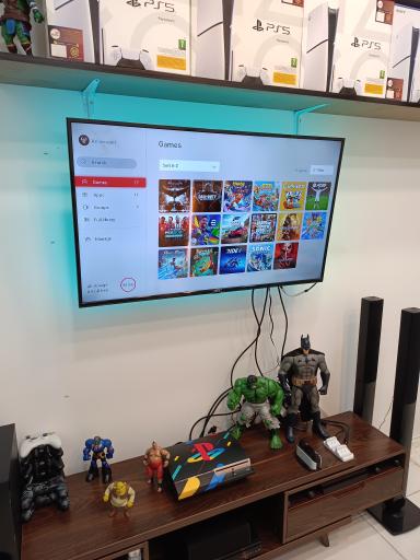 عکس فروشگاه تکنولاین