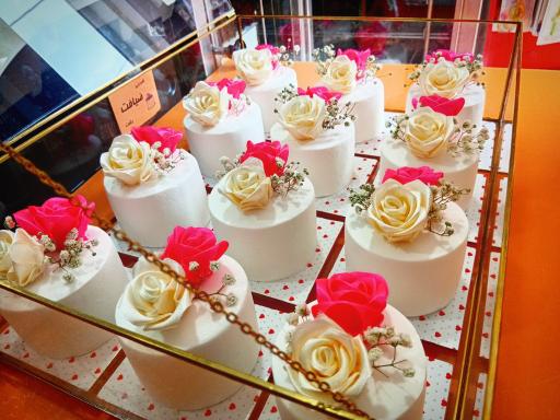 عکس شیرینی ضیافت کارگاه