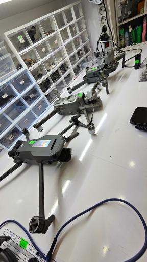 عکس شرکت آوات