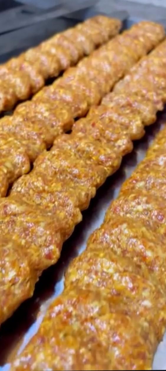 عکس غذای بیرون بر تشریفات