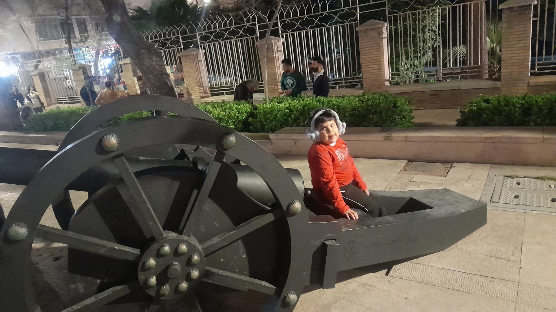 عکس تندیس شیراز