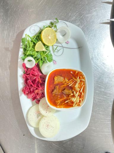 عکس اقامتگاه بومگردی تاپ جمشید