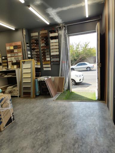 عکس فروشگاه قرنیز میرصمدی