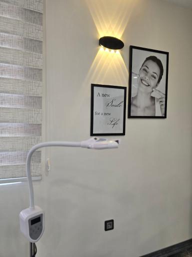 عکس دندانپزشکی اکباتان