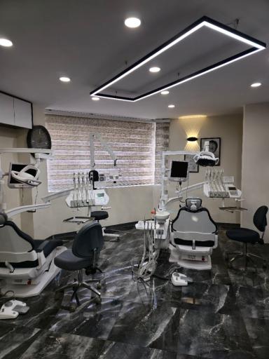 عکس دندانپزشکی اکباتان