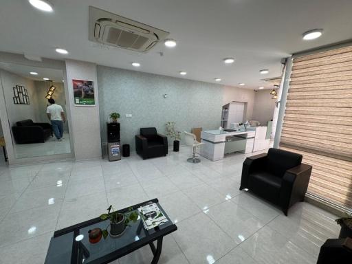 عکس بیمه البرز مرادی نژاد