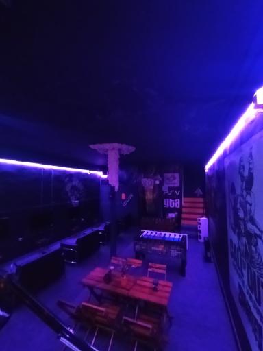 عکس کافه گیم کنزو 