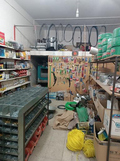 عکس ابزار فروشی عزیز