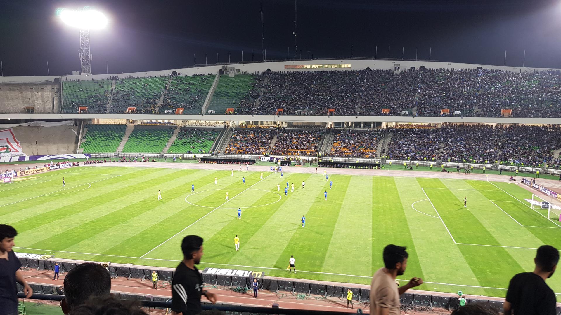 عکس ورزشگاه آزادی