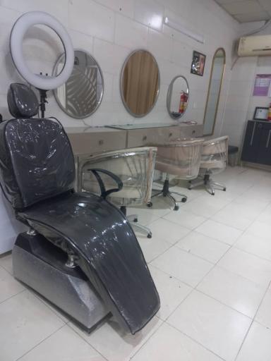 عکس سالن زیبایی مهسان ماه