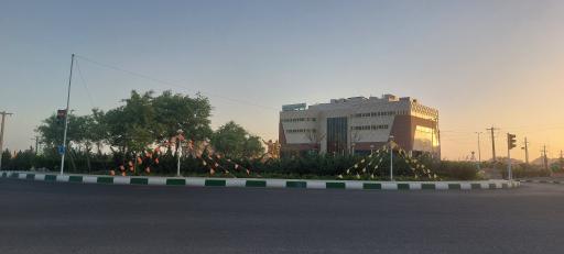 عکس مجتمع تجاری تندیس پردیسان