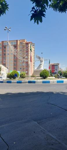 عکس میدان ۲۲ بهمن