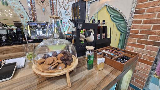 عکس کافه ترمه