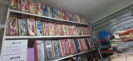 عکس پخش پتو و کالای خواب پرنیا