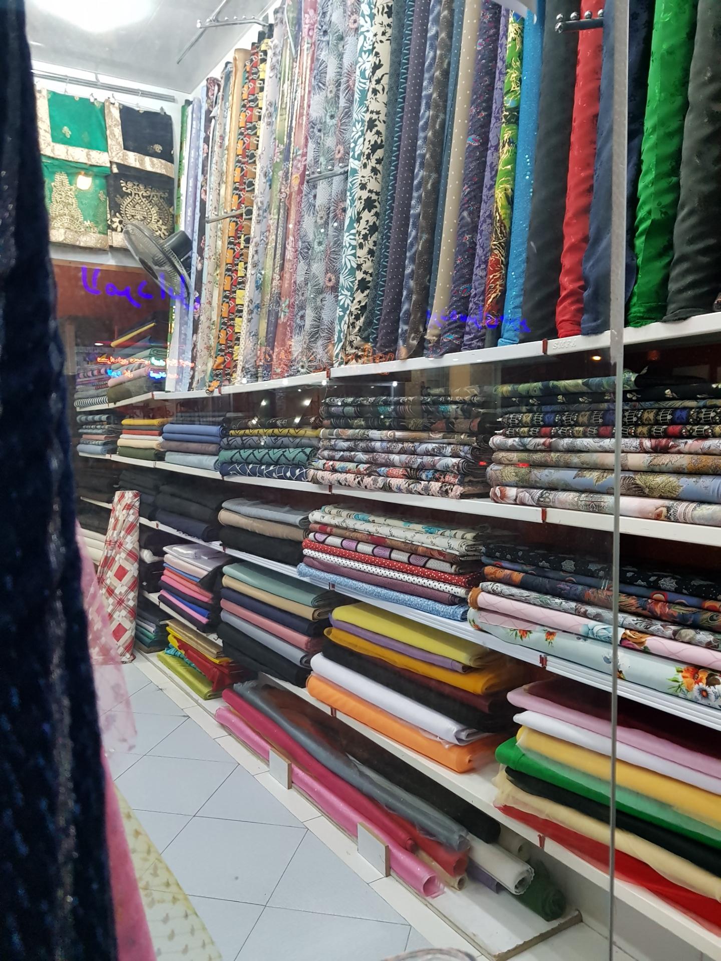 عکس پارچه سرای مدینه