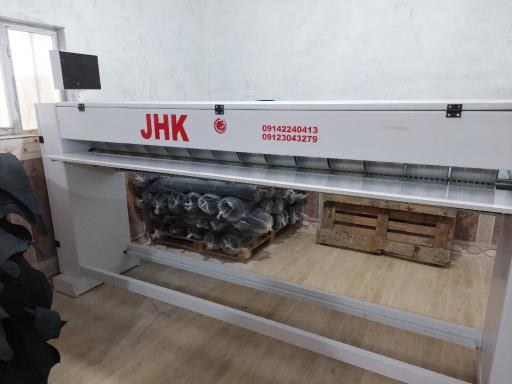 عکس کارگاه ماشین آلات صنعت چرم JHK
