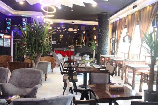 عکس سفره خانه سنتی هزاردستان