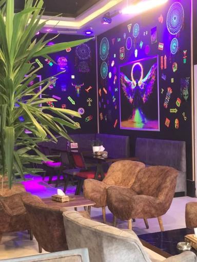 عکس سفره خانه سنتی هزاردستان