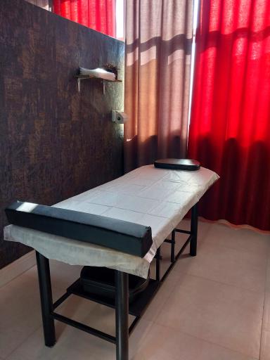 عکس کلینیک ماساژ تخصصی آرامین 