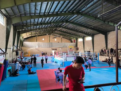 عکس سالن ورزشی زیتون