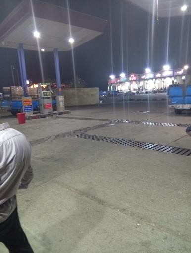 عکس پمپ گاز CNG مجتمع باران ۲