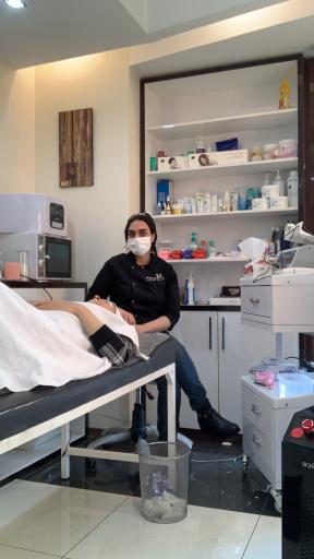 عکس مرکز فیشیال و آموزش پاکسازی پوست ملیکا