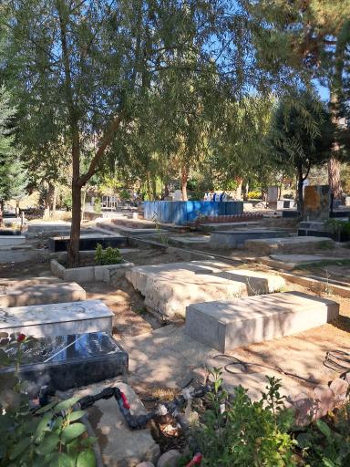 عکس آرامستان حصار