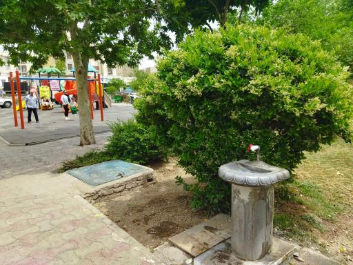 عکس آبخوری بوستان سمیه