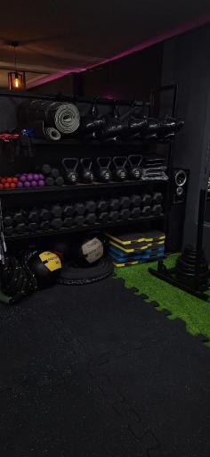 عکس باشگاه کراسفیت وادباکس