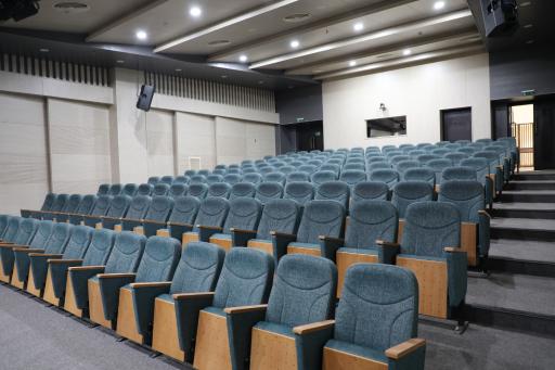 عکس مرکز همایش های بین المللی کشتیرانی جمهوری اسلامی ایران