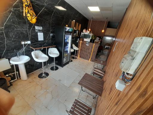 عکس کافه کارون