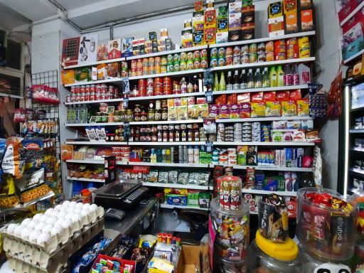 عکس سوپرمارکت سادات