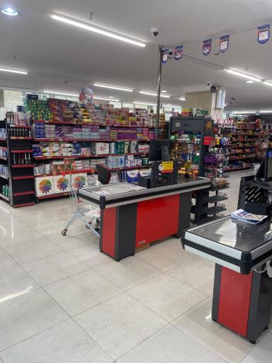 عکس فروشگاه افق کوروش 