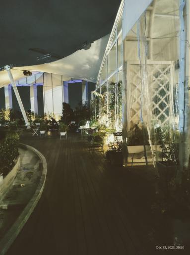 عکس مجتمع تجاری ارگ