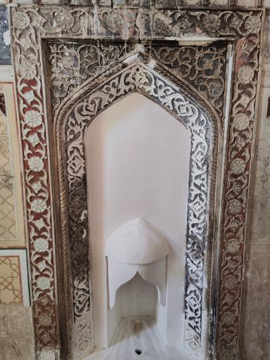 مقبره شیخ شهاب الدین اهری