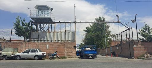 عکس بارگیری شرکت بهمن موتور(کانتینر)